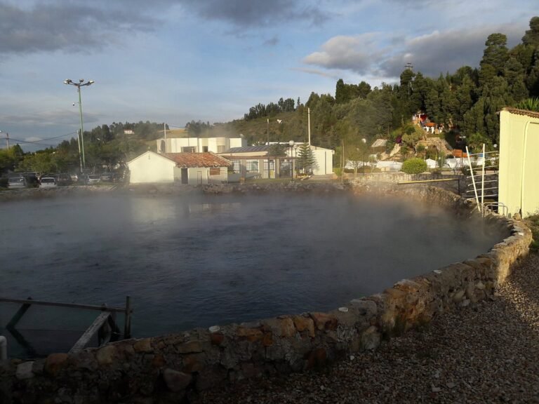 Qué lugares de aguas termales puedes visitar en Boyacá 28 aguas termales en paisajes naturales de boyaca