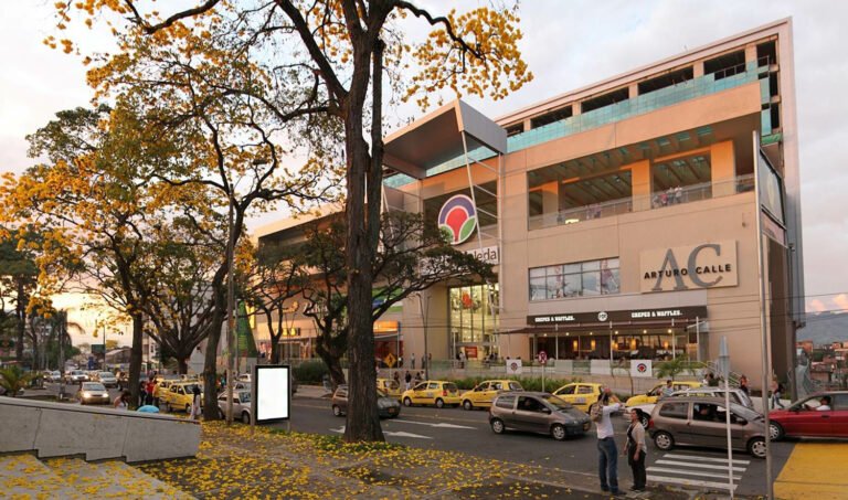 Dónde encontrar la tienda Studio F en Pereira, Parque Arboleda 8 Dónde encontrar la tienda Studio F en Pereira, Parque Arboleda