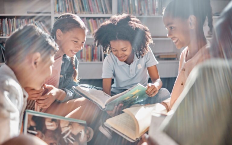 Qué ofertas académicas y actividades tiene el Colegio Rafael Uribe Uribe 3 Qué ofertas académicas y actividades tiene el Colegio Rafael Uribe Uribe