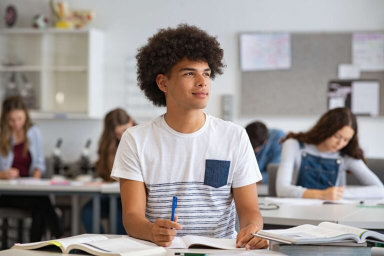 Qué opciones de estudio tengo si no soy bachiller 4 Qué opciones de estudio tengo si no soy bachiller