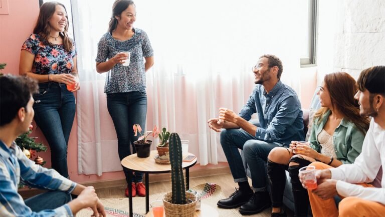 Quiénes son las personas que hablaron de nosotros recientemente 8 Quiénes son las personas que hablaron de nosotros recientemente