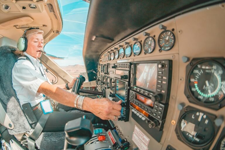 Cuánto cuesta estudiar para ser piloto en Colombia 6 Cuánto cuesta estudiar para ser piloto en Colombia