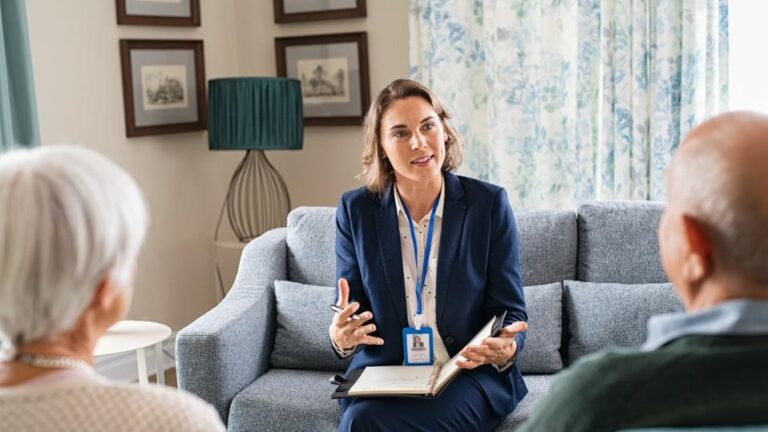 En qué áreas laborales puedo desempeñarme si estudio trabajo social 5 En qué áreas laborales puedo desempeñarme si estudio trabajo social