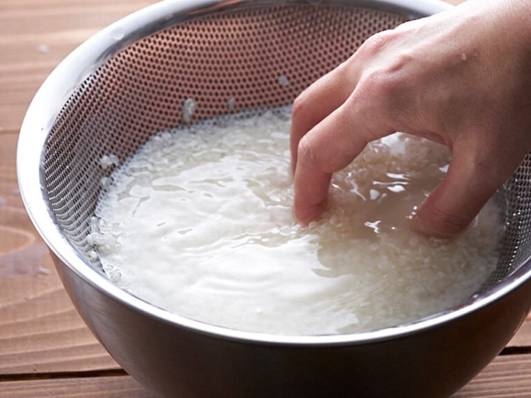 Cuánto de agua se necesita por cada taza de arroz cocido
